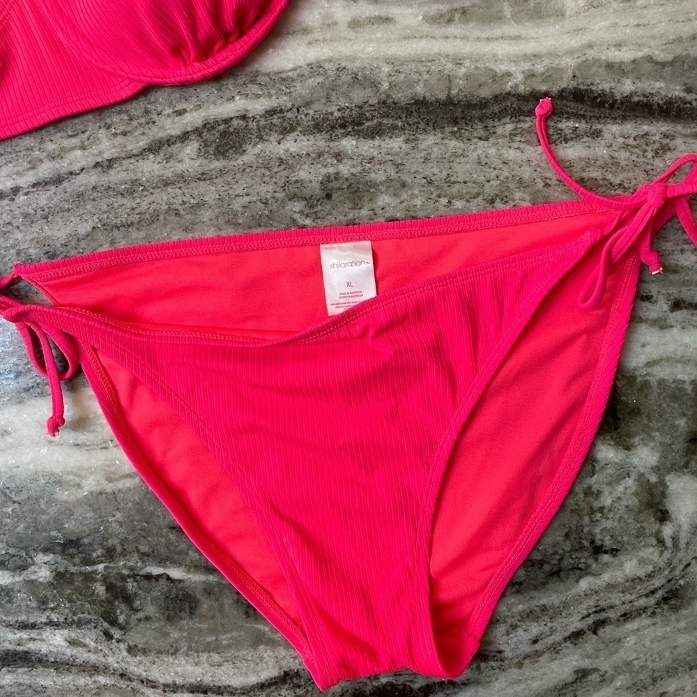 Hot Pink Ribbed Women’s Bikini Set - Picture 2 of 4